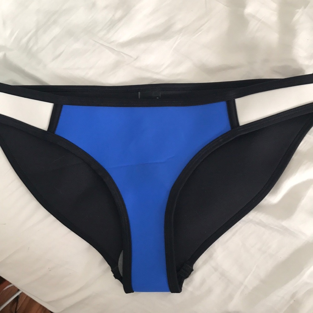 Triangl swimwear